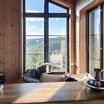 Tatil Evi Stunning In With Sauna Noresund