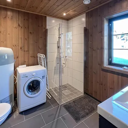 Atemberaubendes Haus In Mit Sauna * Noresund